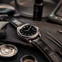 1Watch Care Guide